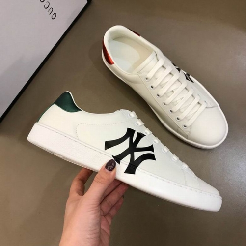 GUCCI Low Top Shoes 0043