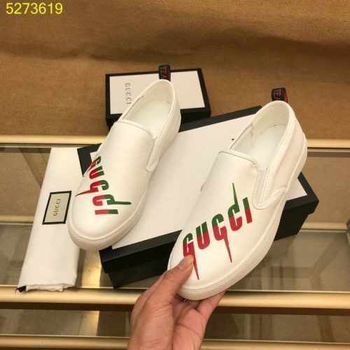 GUCCI Casual Dress Shoes 0832