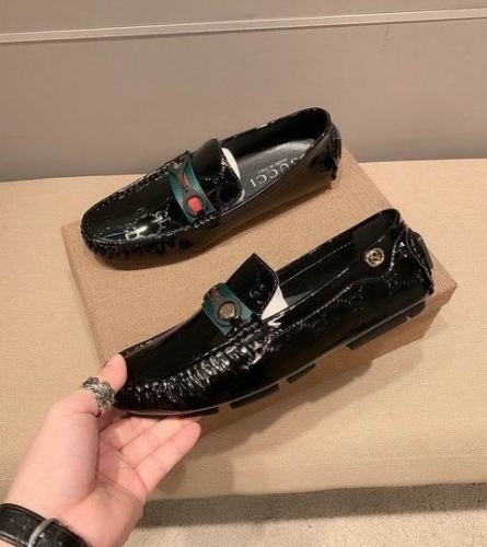 GUCCI Casual Dress Shoes 0279