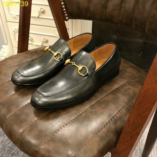 GUCCI Leather Shoes Men 009