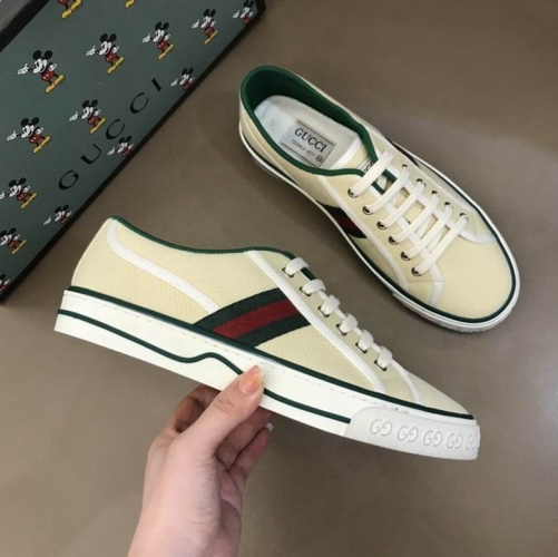 GUCCI Low Top Shoes 0005