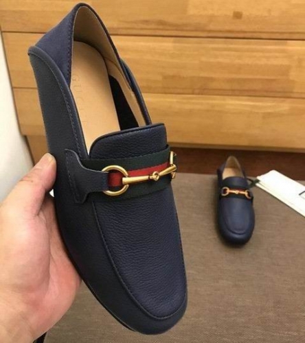 GUCCI Casual Dress Shoes 0185