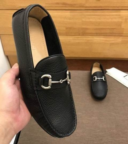 GUCCI Casual Dress Shoes 0187