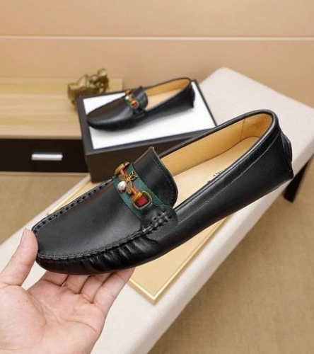 GUCCI Casual Dress Shoes 0352