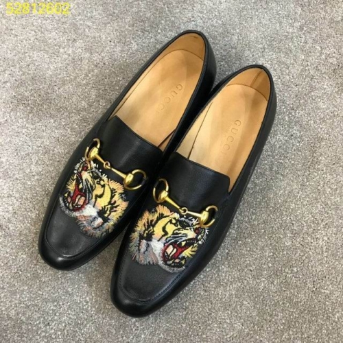 GUCCI Casual Dress Shoes 0914