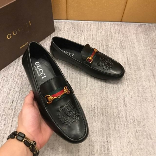 GUCCI Casual Dress Shoes 0562