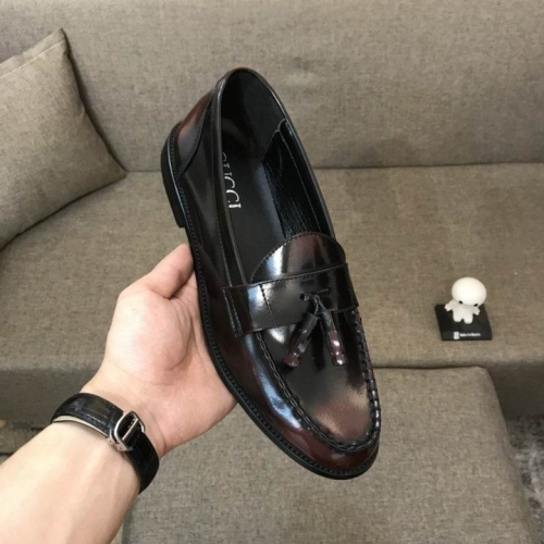 GUCCI Leather Shoes Men 179