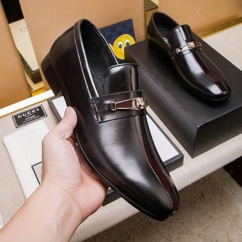 GUCCI Leather Shoes Men 062