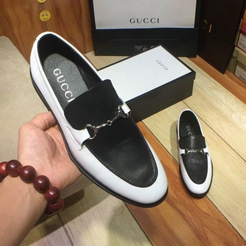 GUCCI Casual Dress Shoes 0565