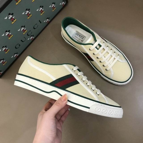 GUCCI Low Top Shoes 0074