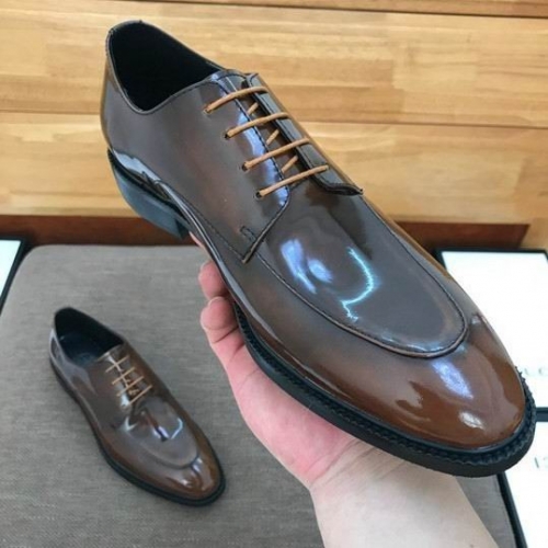 GUCCI Leather Shoes Men 080