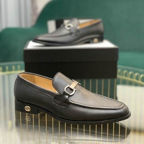 GUCCI Leather Shoes Men 295