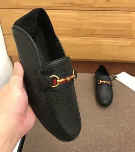 GUCCI Casual Dress Shoes 0184