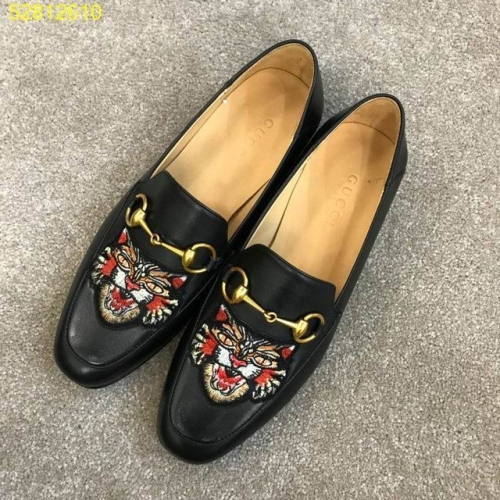 GUCCI Casual Dress Shoes 0605