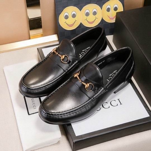 GUCCI Leather Shoes Men 066