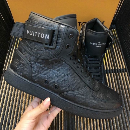 LV High Top Men 024