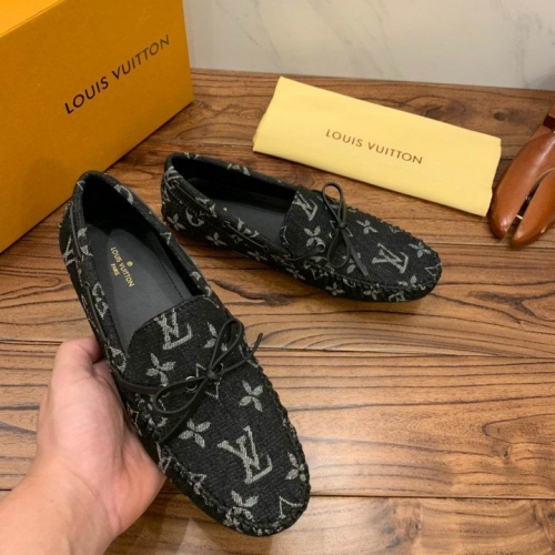 LV Casual Shoes Men 250