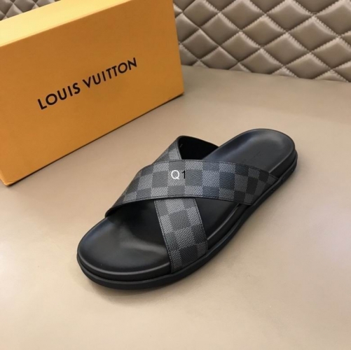 LV Slippers Men 457