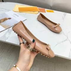 LV Casual Shoes Women 047