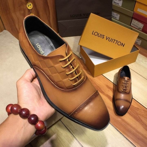 LV Leather Shoes Men 144