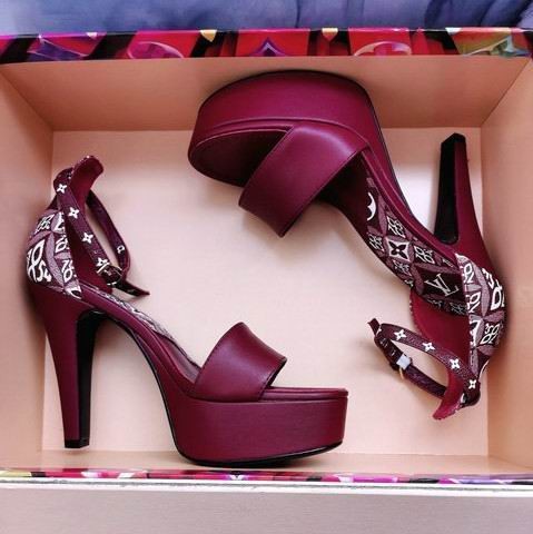 LV High Heel Women 147