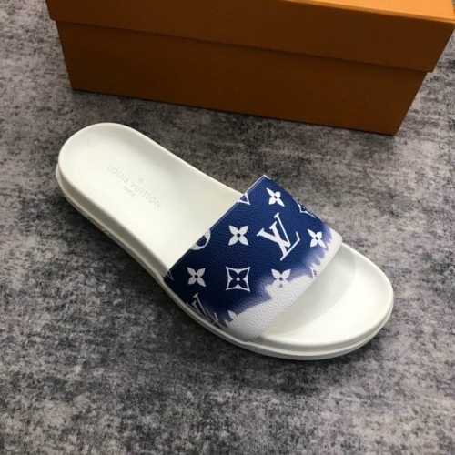 LV Slippers Men 261