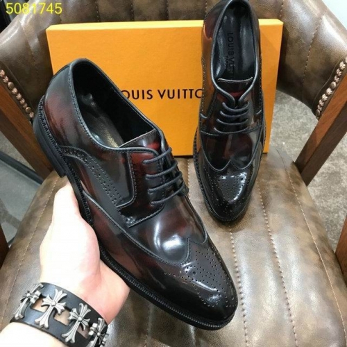 LV Leather Shoes Men 007