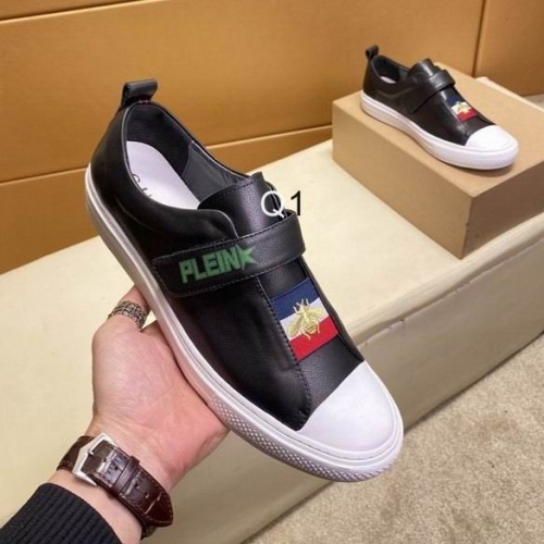 GUCCI Low Top Men 0407