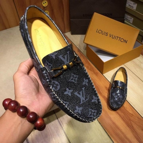 LV Casual Shoes Men 257