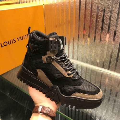 LV High Top Men 156