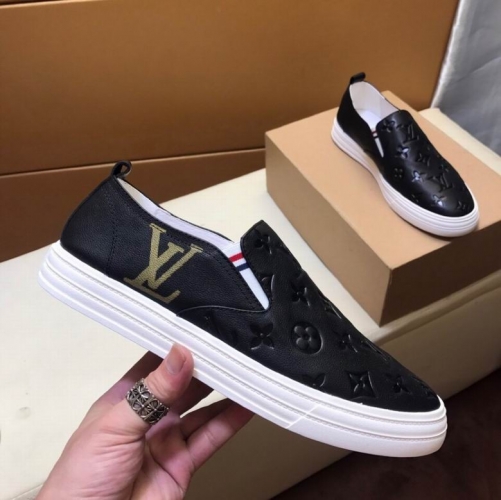 LV Casual Shoes Men 012