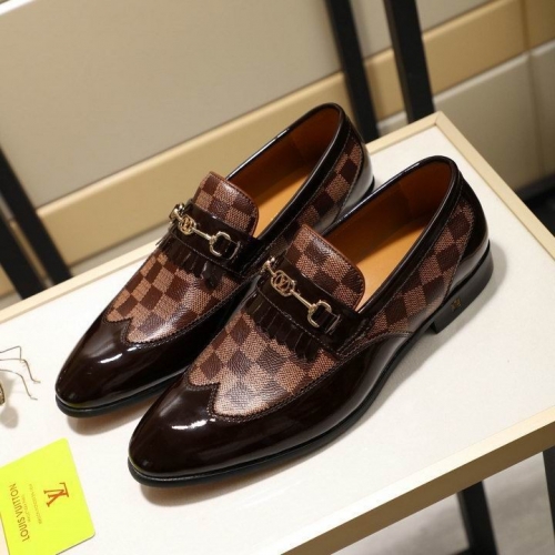 LV Leather Shoes Men 062