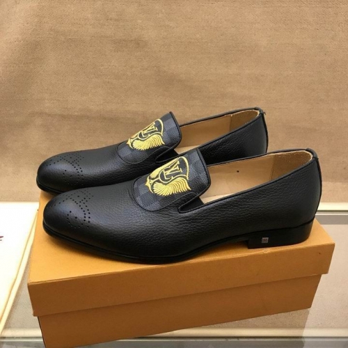 LV Leather Shoes Men 079