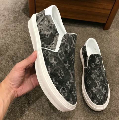 LV Casual Shoes Men 122