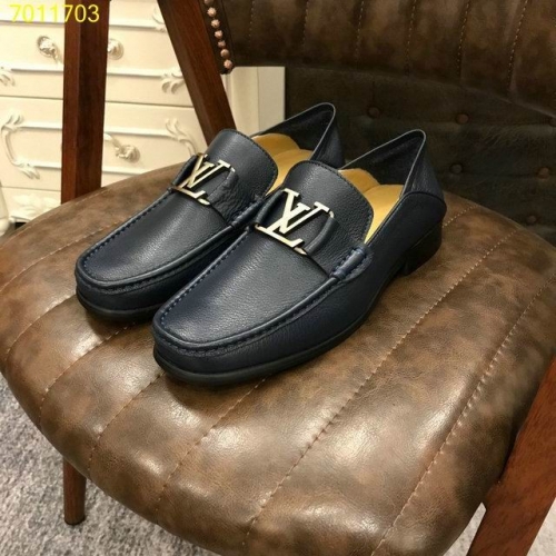 LV Leather Shoes Men 033