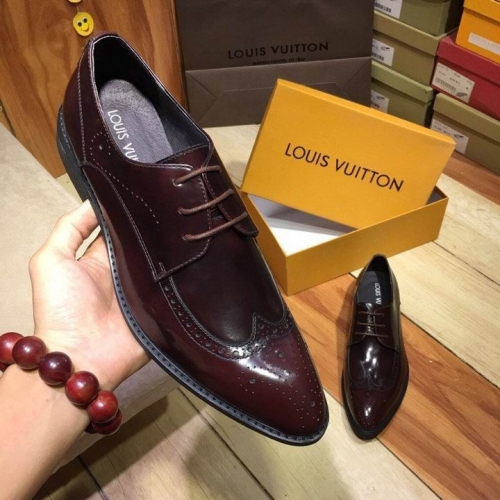 LV Leather Shoes Men 093