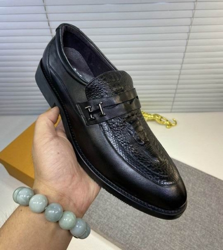LV Leather Shoes Men 266