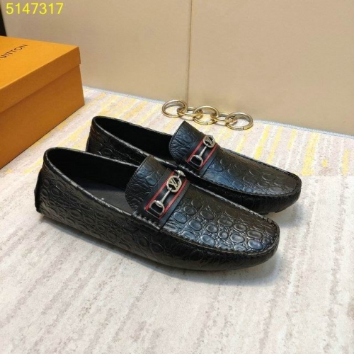 LV Casual Shoes Men 081