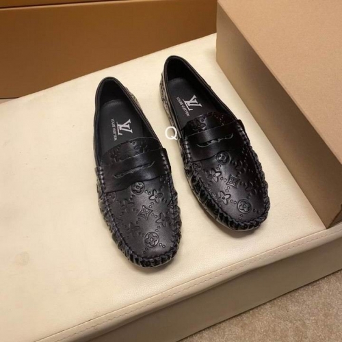 LV Dress Shoes Men 044