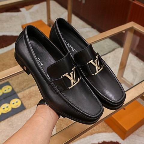 LV Leather Shoes Men 288