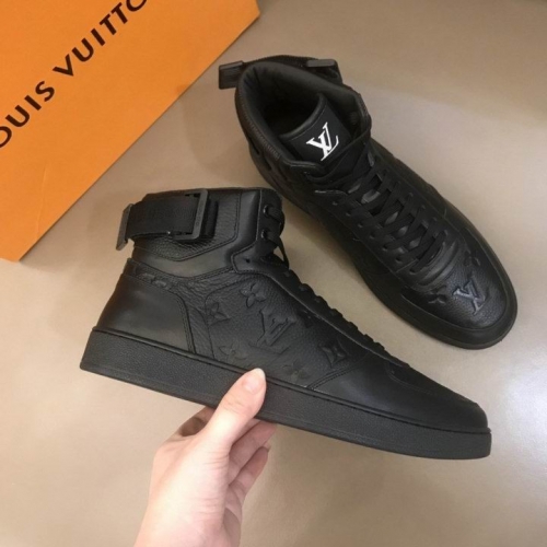 LV High Top Men 091