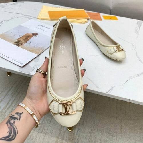 LV Casual Shoes Women 028