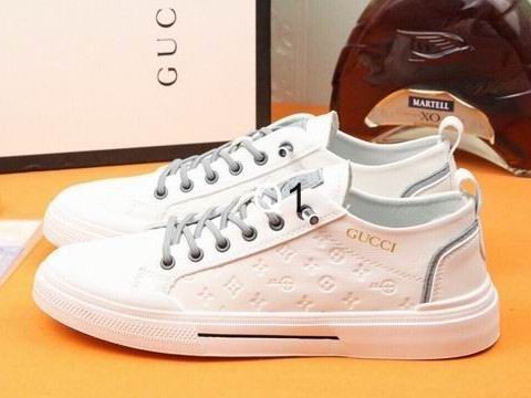 GUCCI Low Top Men 0369