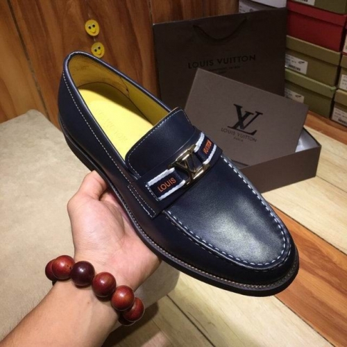 LV Leather Shoes Men 281