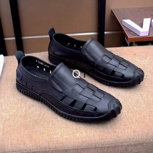 GUCCI Casual Shoes 1024
