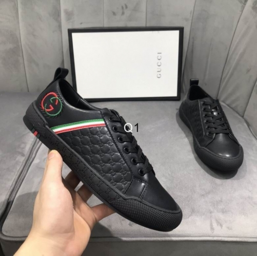 GUCCI Low Top Men 0395