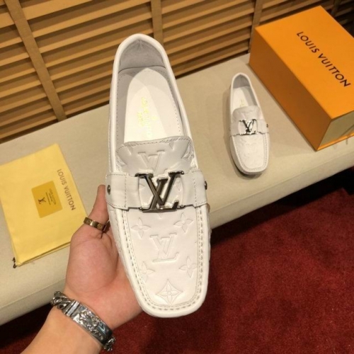 LV Casual Shoes Men 407