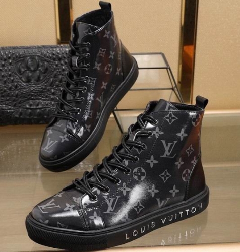 LV High Top Men 119