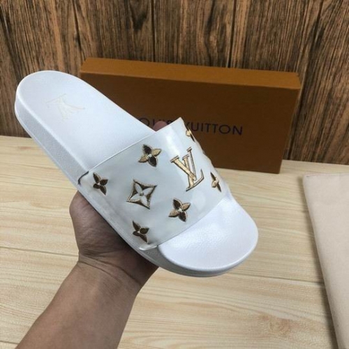 LV Slippers Men 208