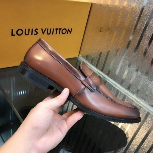 LV Leather Shoes Men 294